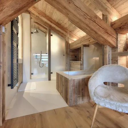De Luxe Avec Piscine, Jacuzzi, Sauna Et Cinema A - Fr-1-569-172 Chalet *