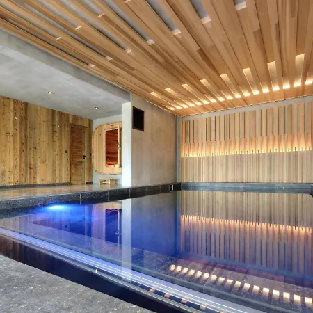 De Luxe Avec Piscine, Jacuzzi, Sauna Et Cinema A - Fr-1-569-172 Chalet Megève